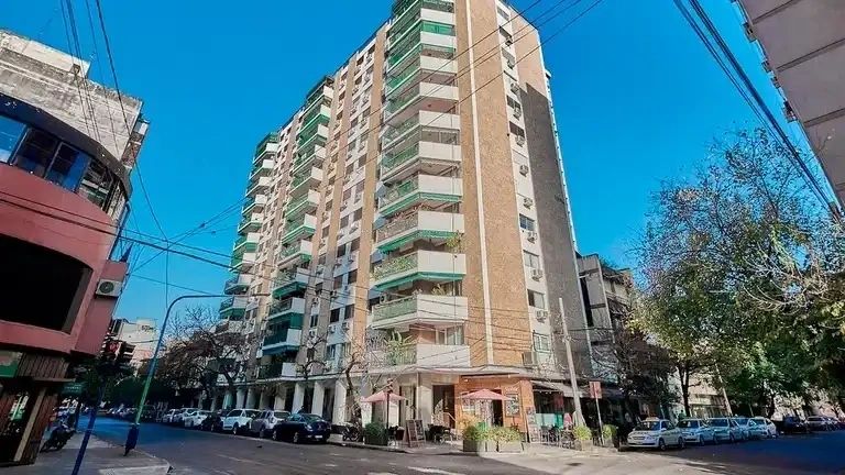 Intersection of Corrientes and Muñecas streets, in San Miguel de Tucumán